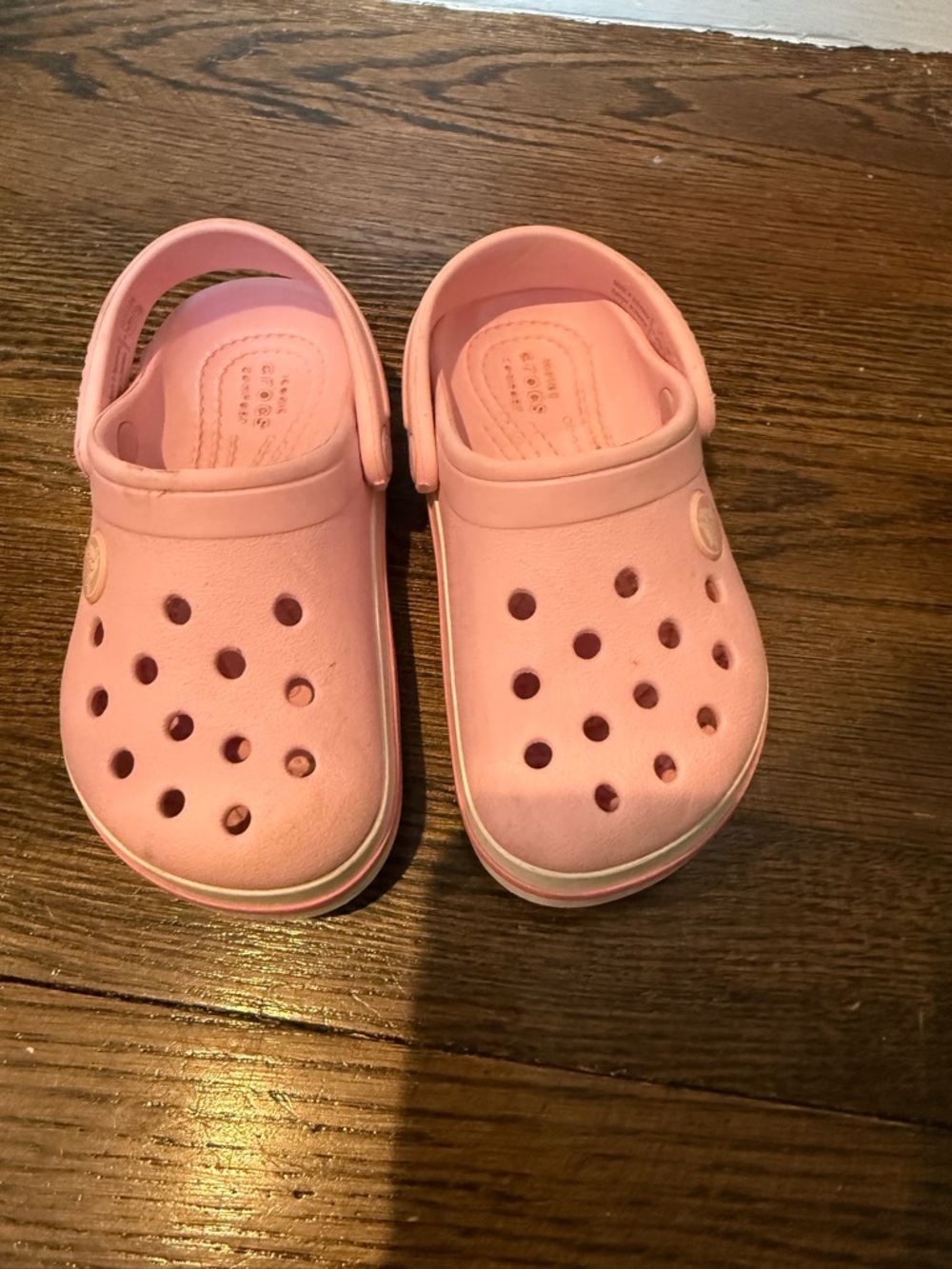 CROCS Kids Classic Clog in Light Pink